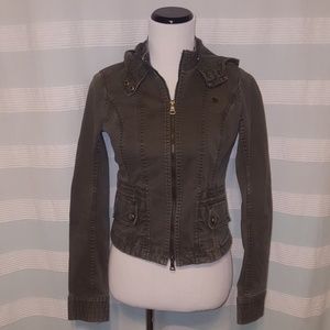 Army green, fitted jacket with detachable hood